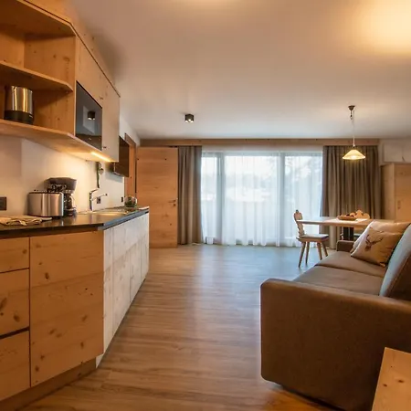 Gasthof Sass Blanch Kolfuschg