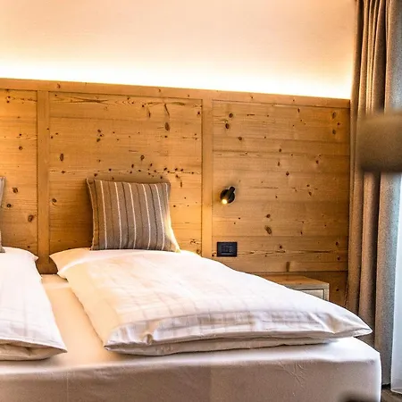 בית הארחה Sass Blanch